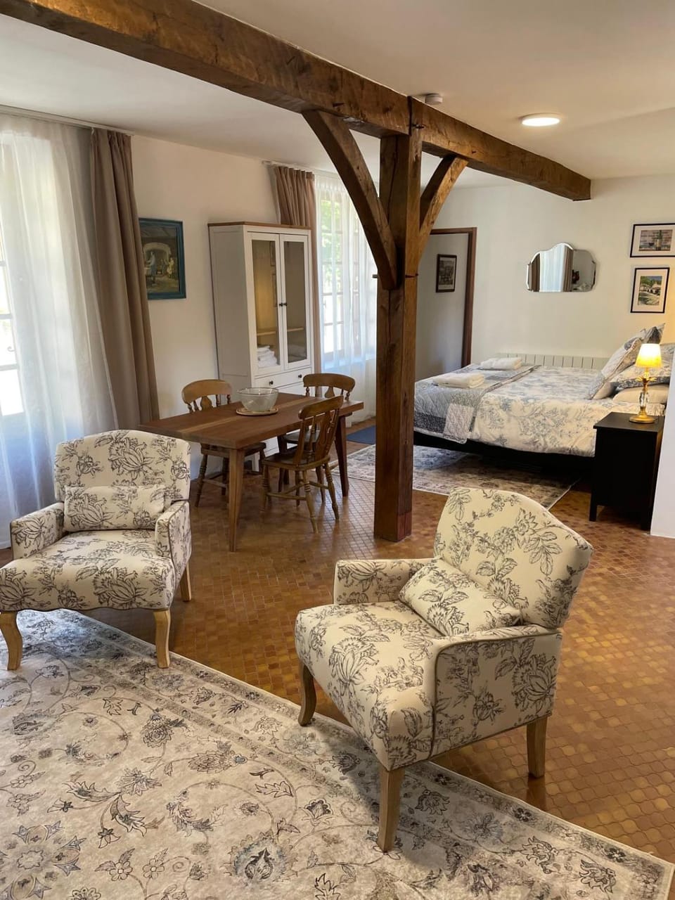 Living room, Bedroom