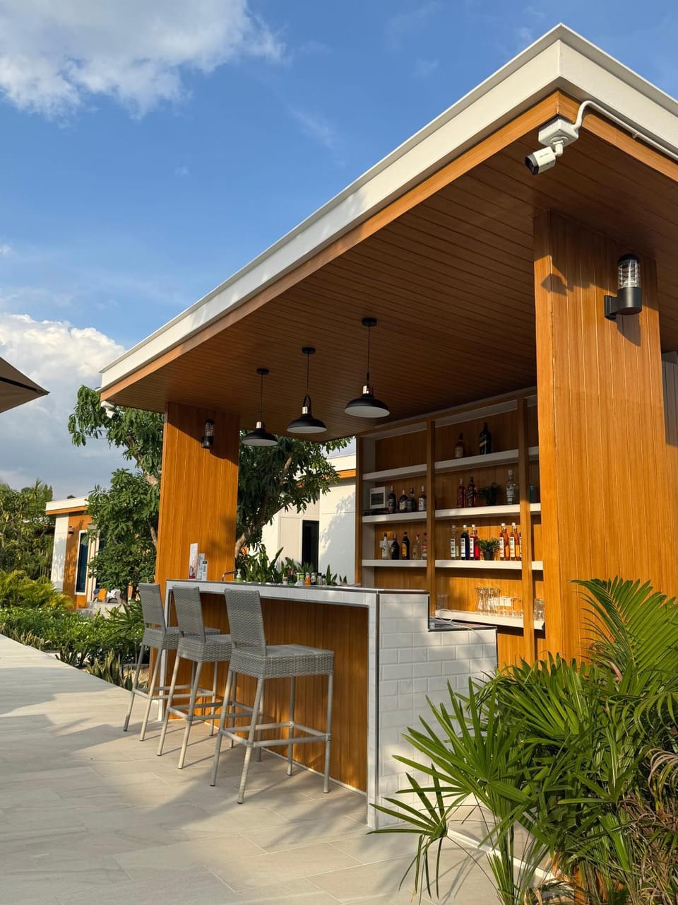 Property building, Communal lounge/ TV room, Day, Lounge or bar