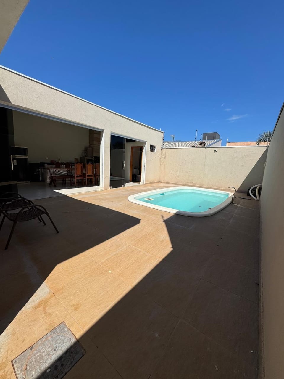 Swimming pool, Swimming pool