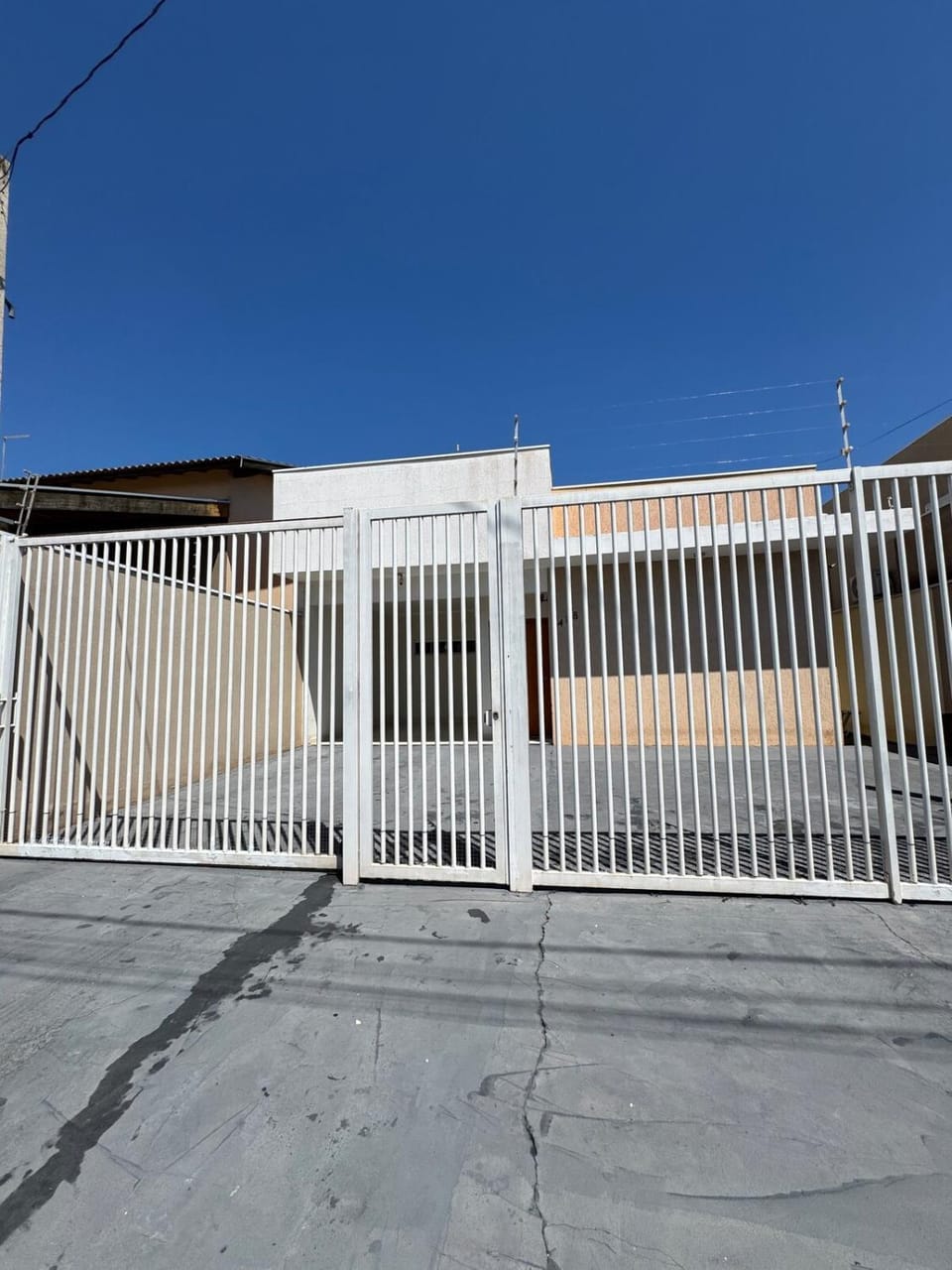 Facade/entrance, Day