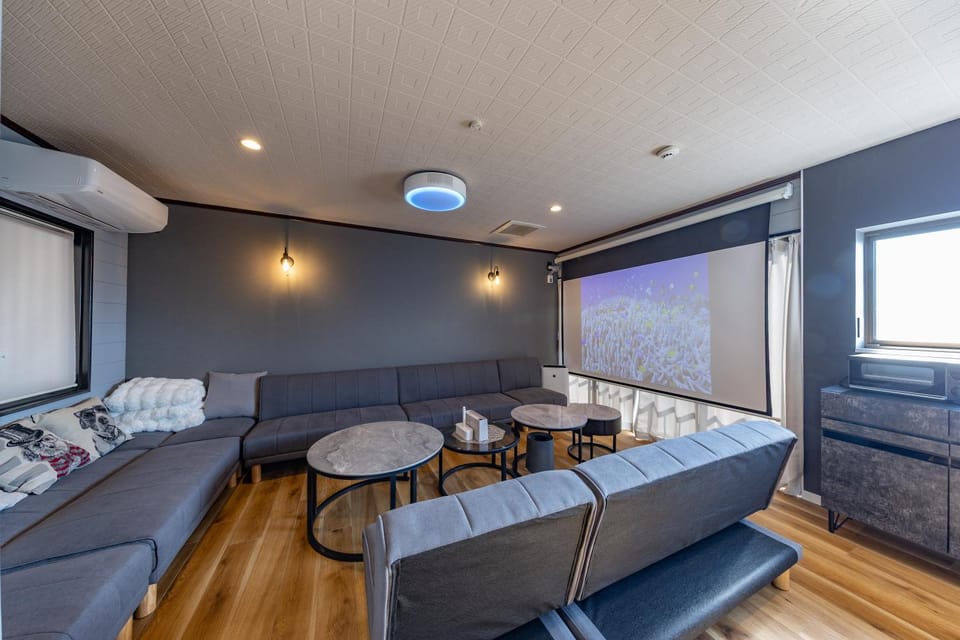 Photo of the whole room