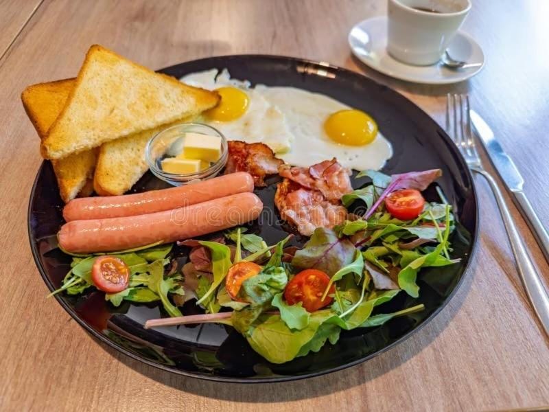 Breakfast