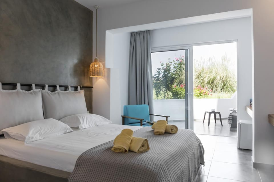 Hercules Plus Hotel in Faliraki Harbor