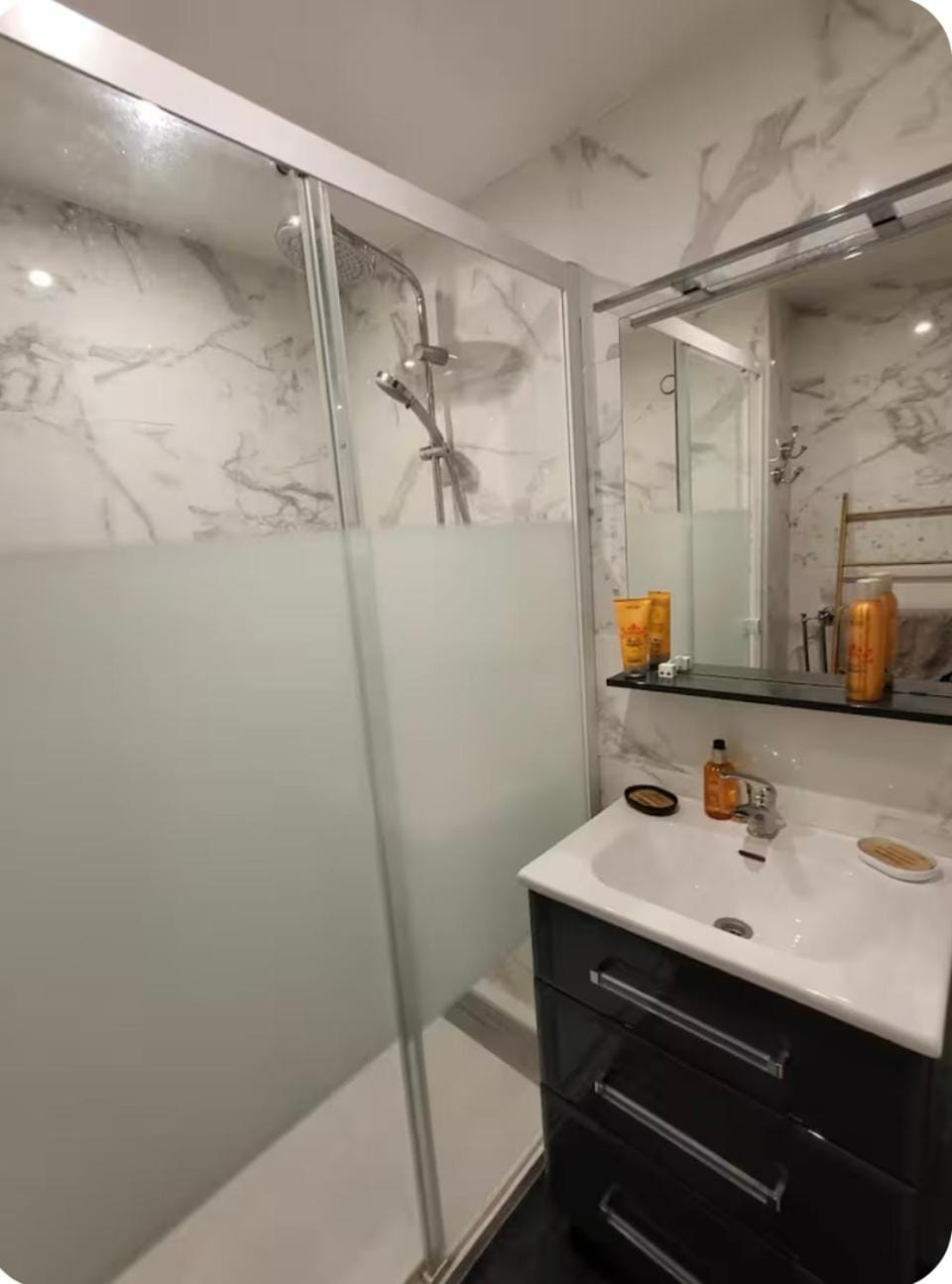 Shower, Bathroom