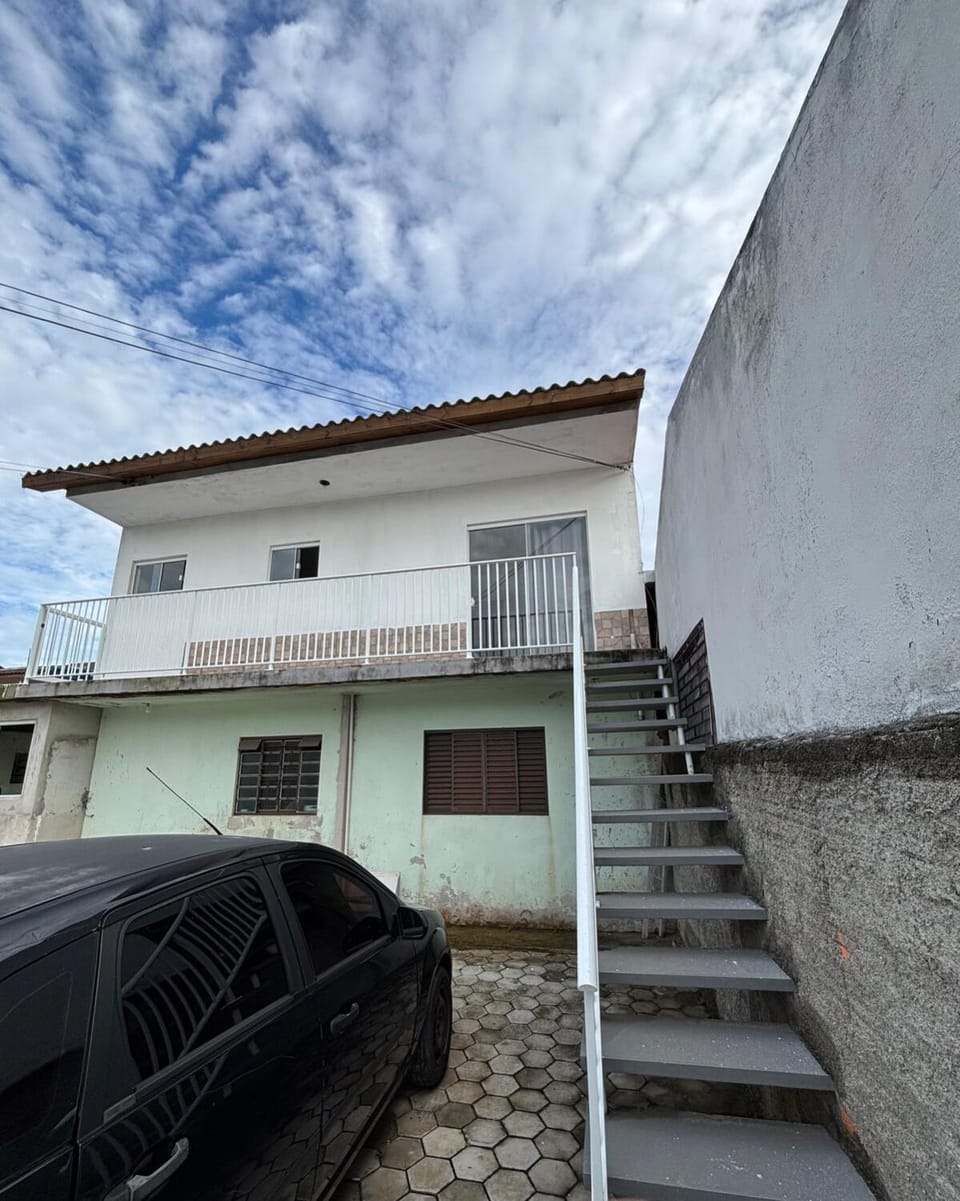 Apartamento para 5 pessoas, 2,5 km da Praia dos Ingleses Apartment in Florianopolis