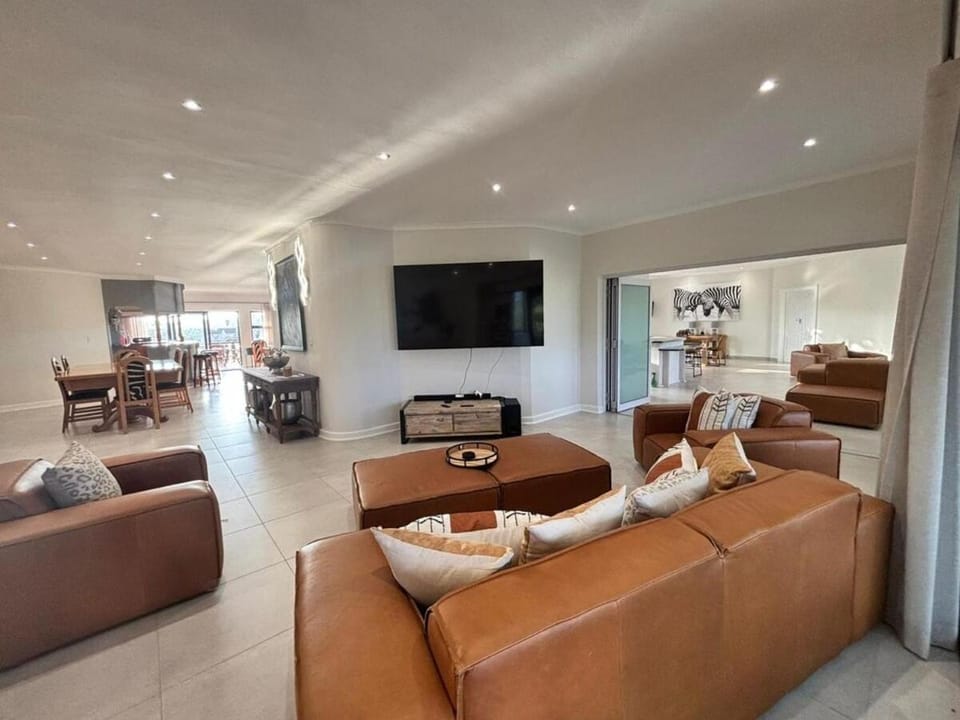 Gated House Port Alfred Marina House in Port Alfred