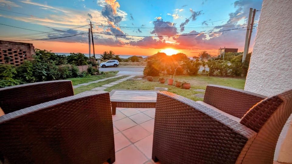 Garden, View (from property/room), Balcony/Terrace, Sea view, Sunset