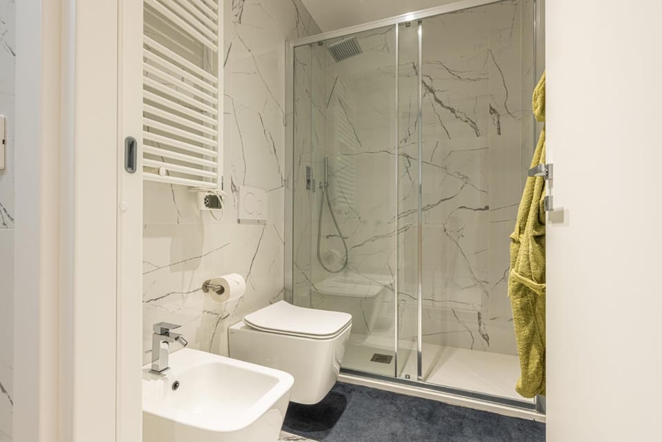 Shower, Toilet, Bathroom, bidet