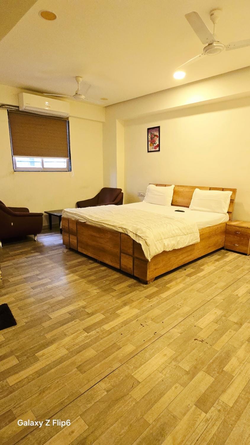 Bed, Photo of the whole room