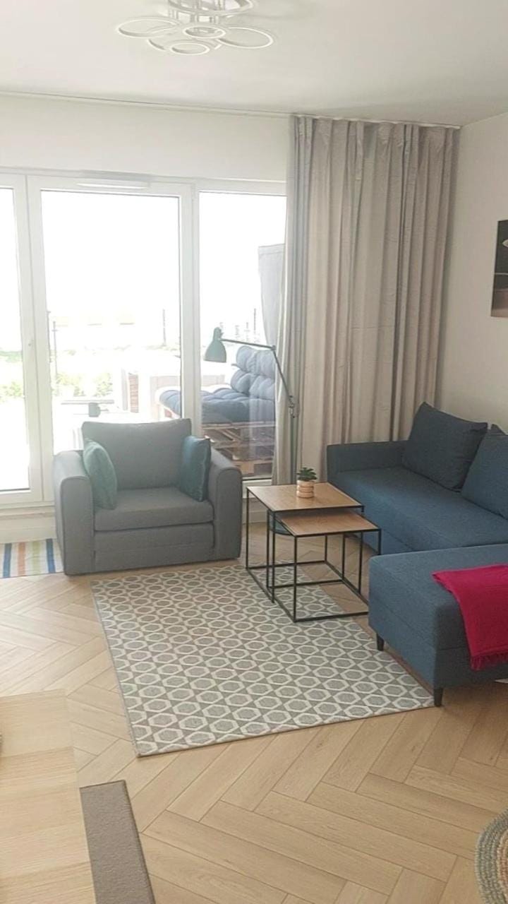 Spacious studio with garden Apartment in Warsaw