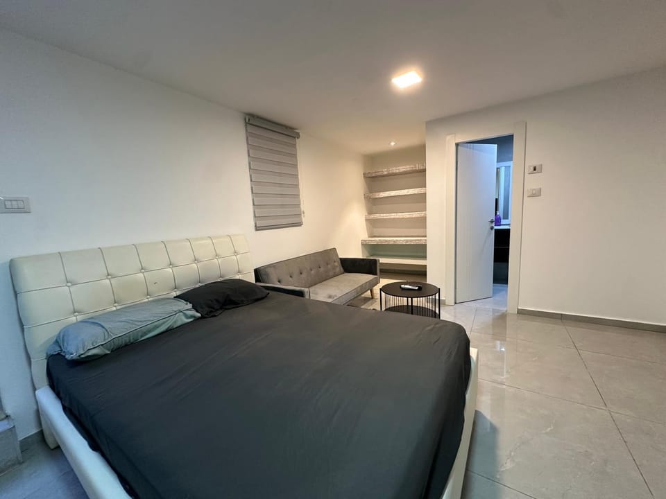 Bed, Living room, Bedroom