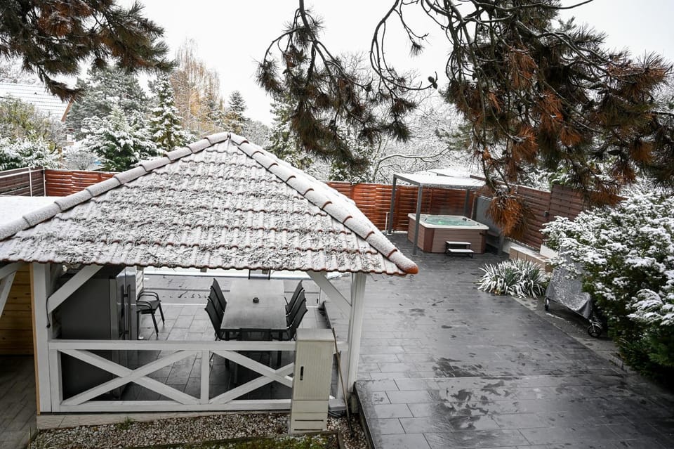 Garden, Spa and wellness centre/facilities, Garden view