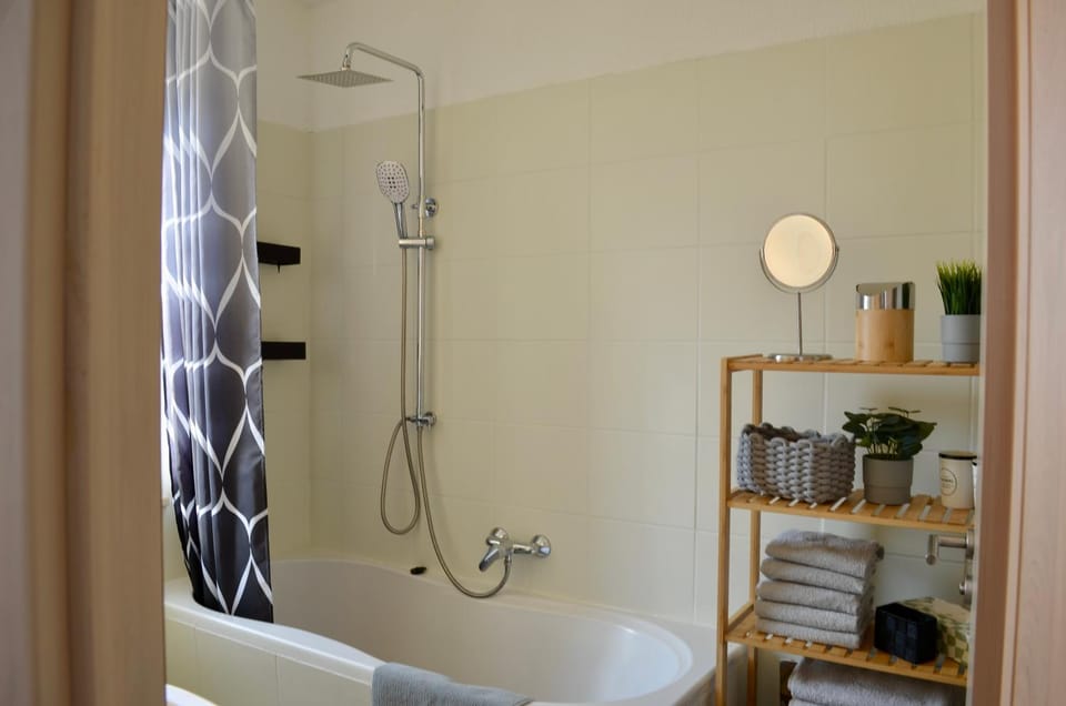 Shower, Bathroom, Bath