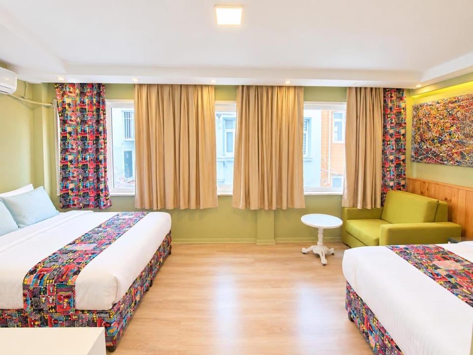 Photo of the whole room