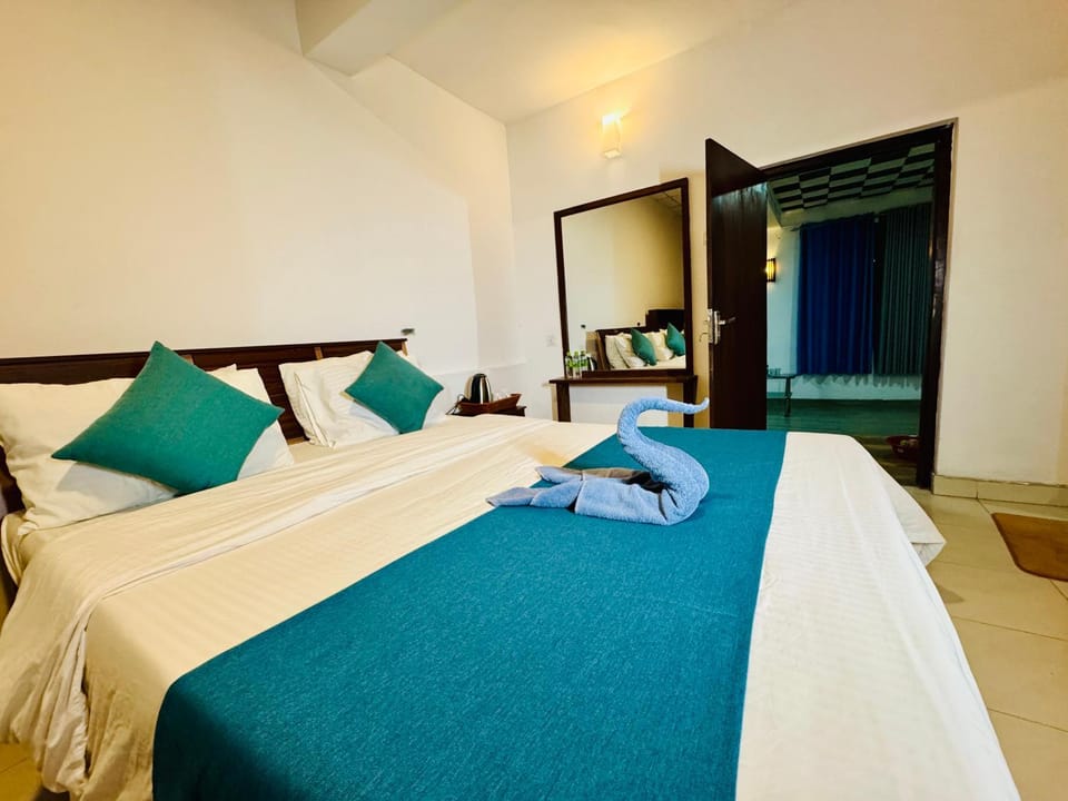 Silanway Holiday Inn Bed and Breakfast in Central Province