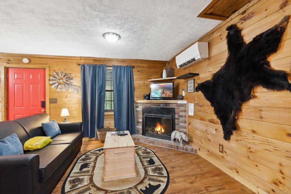 TV and multimedia, Living room, fireplace