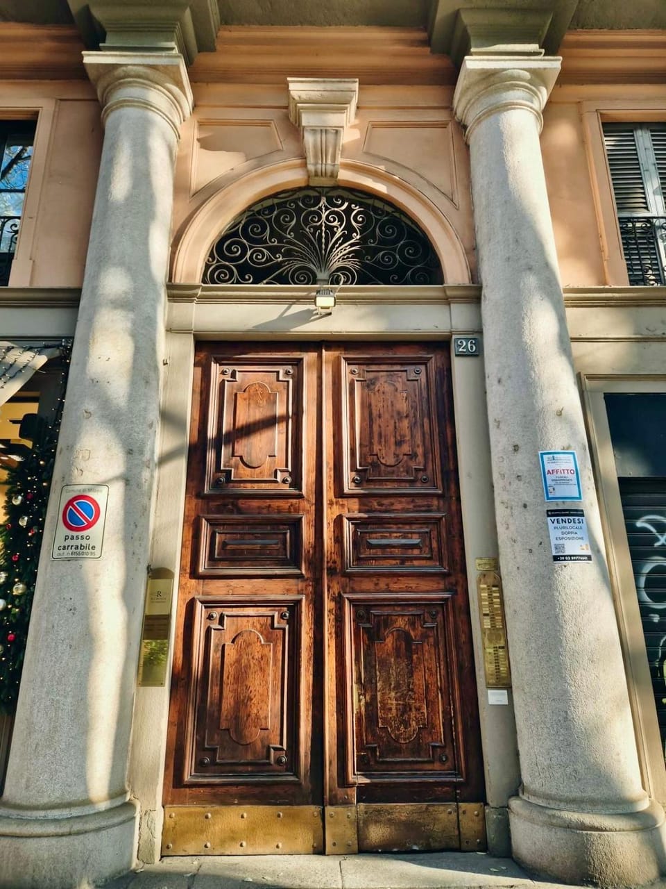 Property building, Facade/entrance