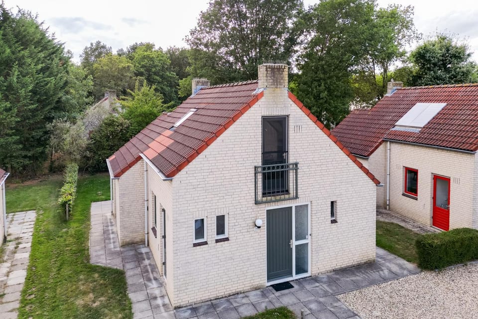 6 - Person Lake Area 28 Bungalow House in Gelderland, Netherlands