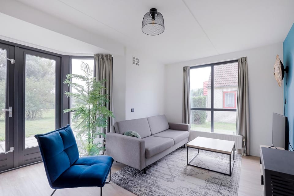 6 - Persons Lakeside 25 Bungalow House in Gelderland, Netherlands