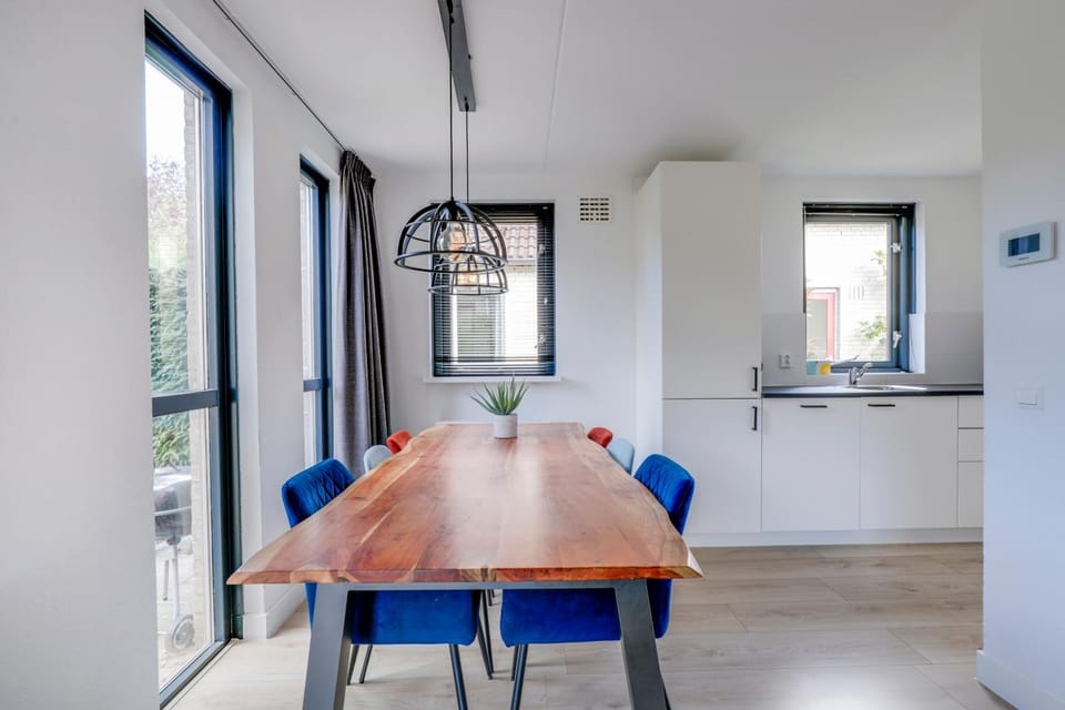 6 - Persons Lake Area 16 Bungalow House in Gelderland, Netherlands