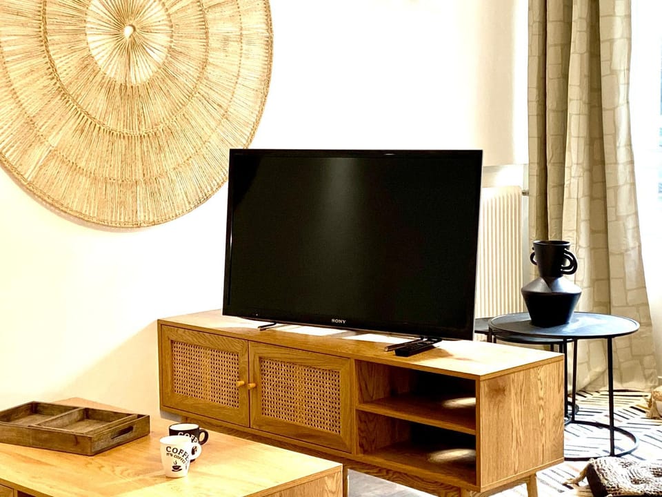 TV and multimedia, Living room