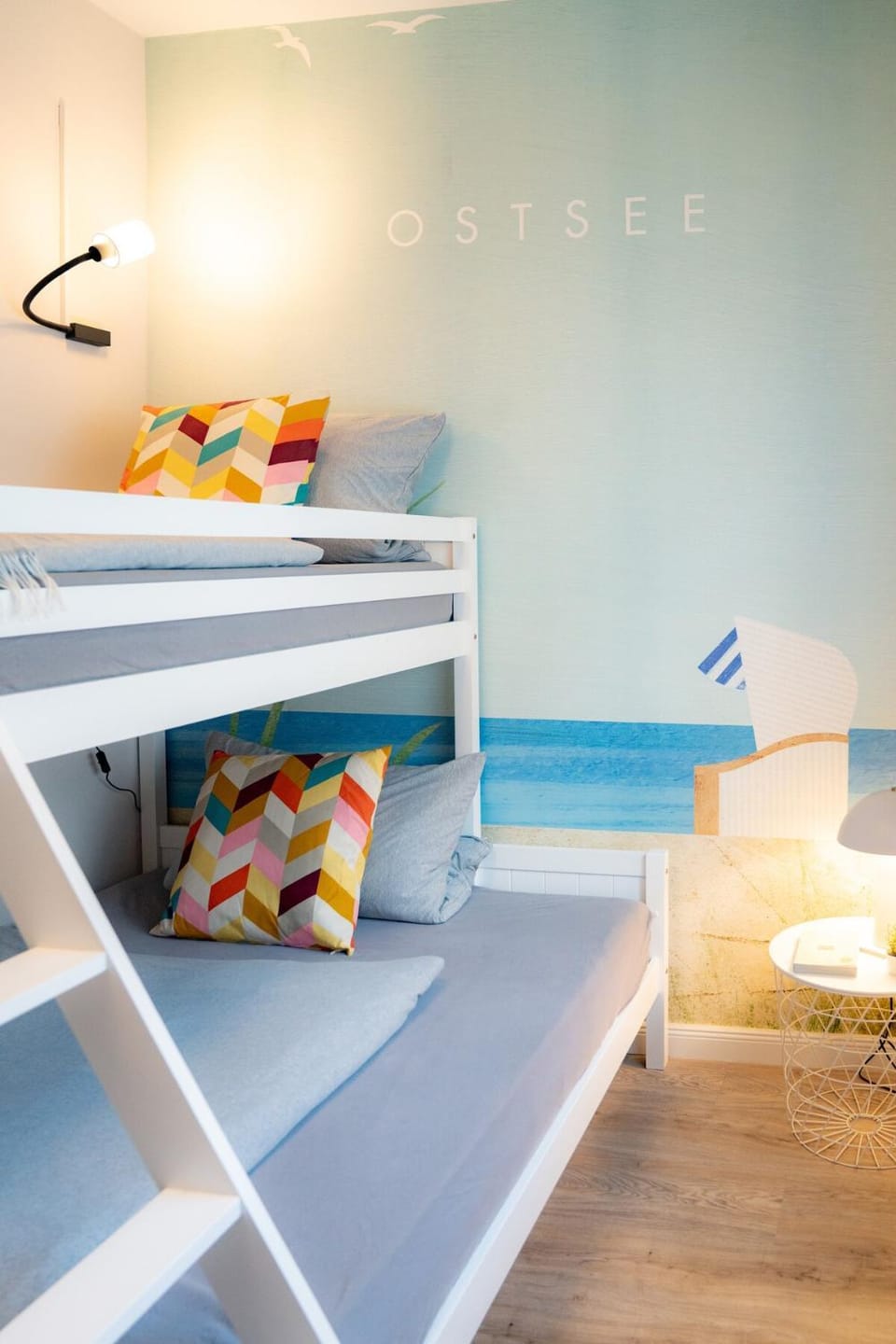 Bed, Photo of the whole room, Bedroom, bunk bed