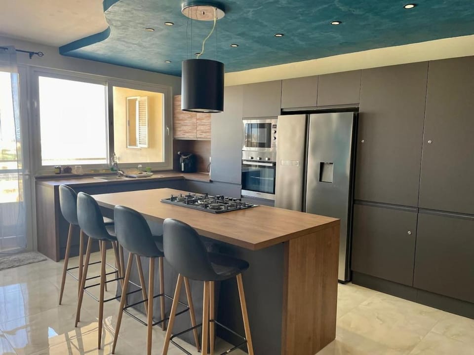 Sannat Gozo 3BR Stay - Views, Pool & Garage Apartment in Malta