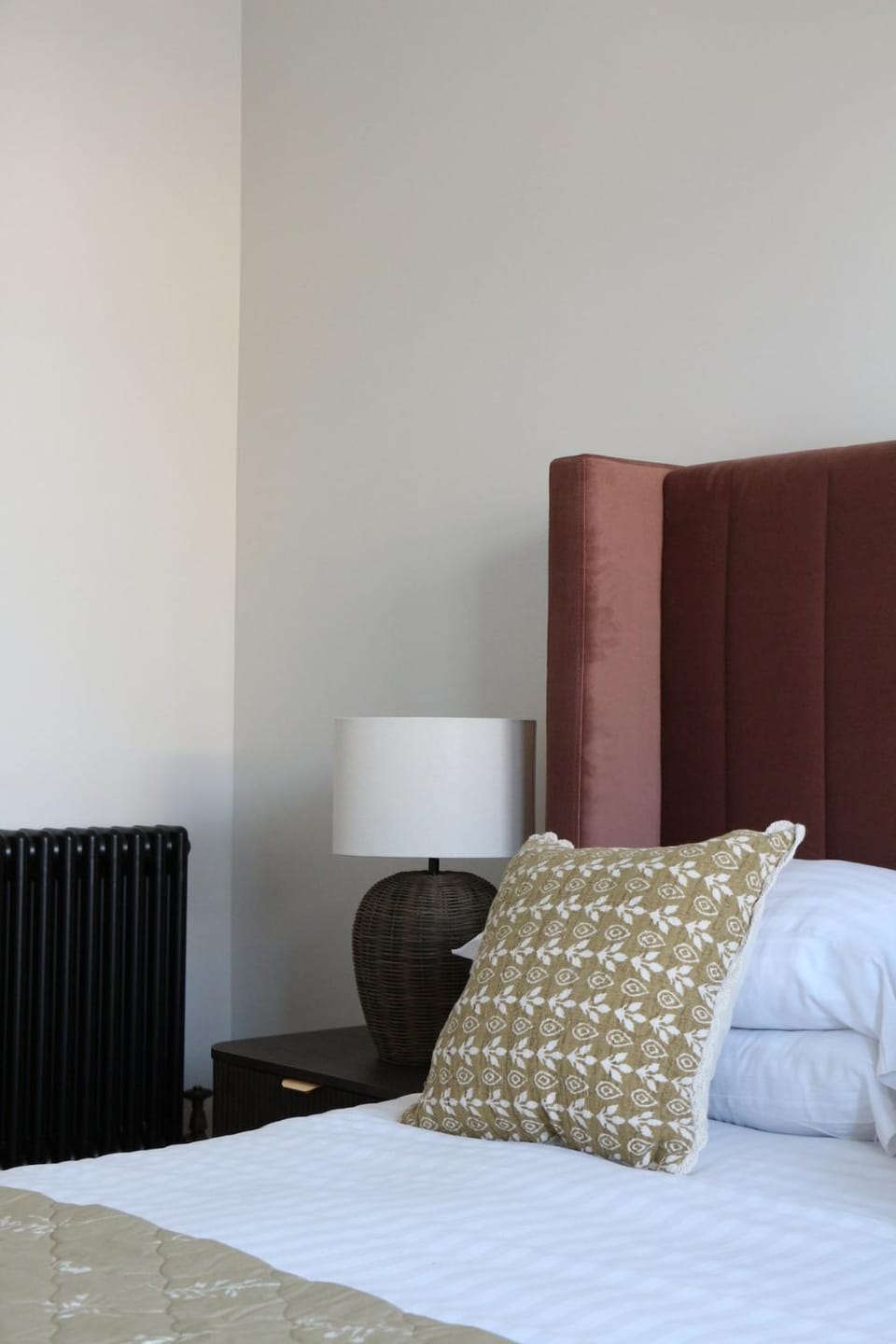 Spacious Luxury Apartment in the Heart of Shrewsbury Sleeps 6 Apartment in Shrewsbury