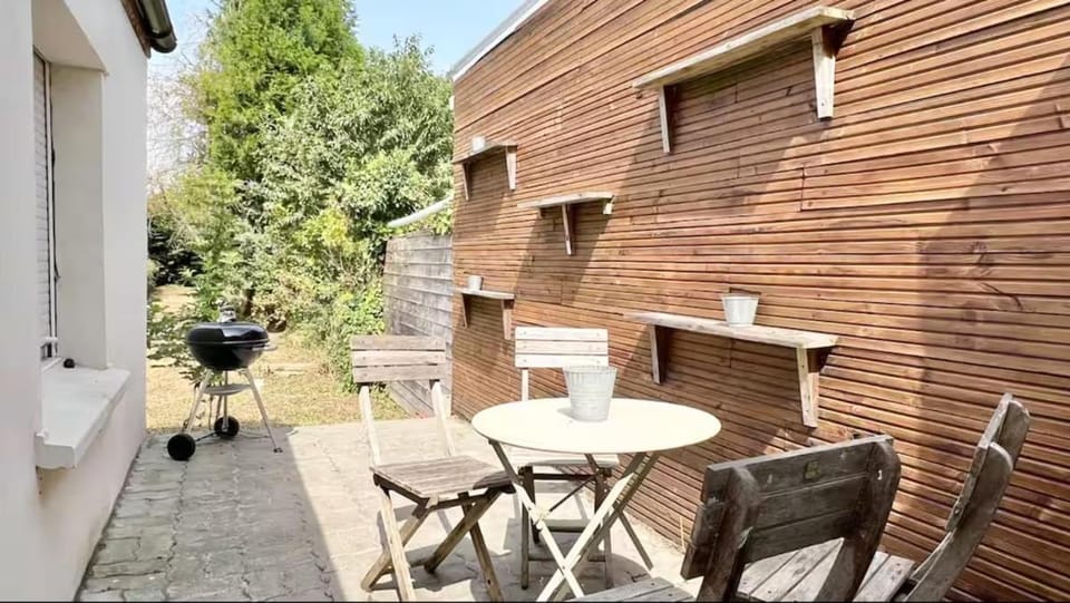 Grande maison avec jardin pour groupes !! 13 pers proche Lille Villa in Lille