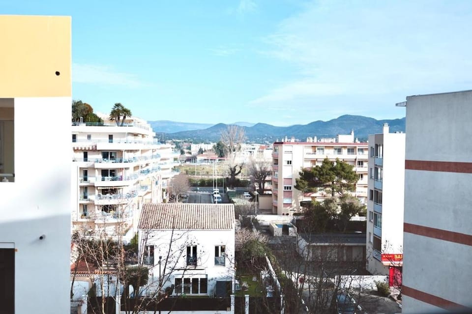 Vacances tout confort au bord du sable fin Apartment in Fréjus