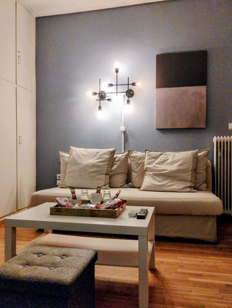 TV and multimedia, Living room, Seating area