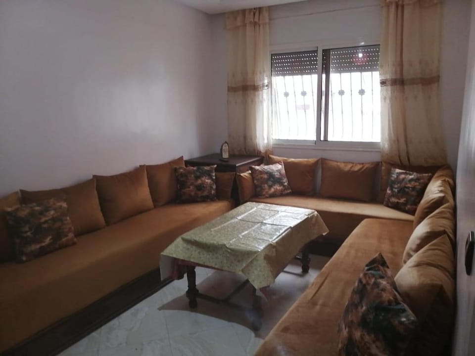 Appartement meublé, lumineux, proches commodités Apartment in Casablanca-Settat