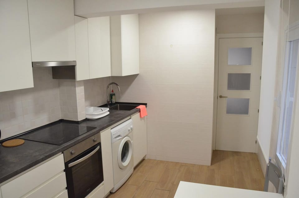 Low Tide Retreat Cozy N Central Apartment in Benidorm
