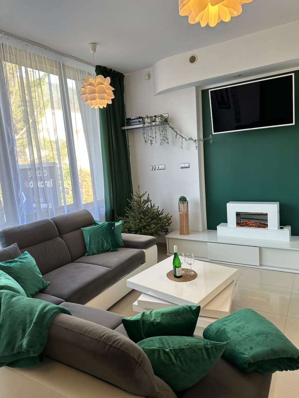 Living room, Seating area
