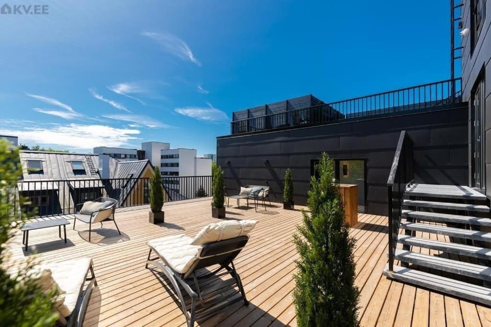 Property building, Patio, View (from property/room), Balcony/Terrace, sunbed