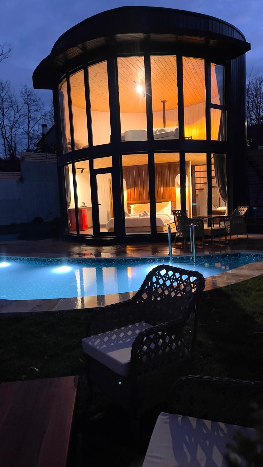 Property building, Patio, Pool view