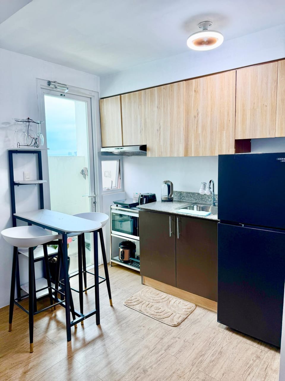 The Global Nest at Anuva Modern 1BR with Pool Apartment in Muntinlupa