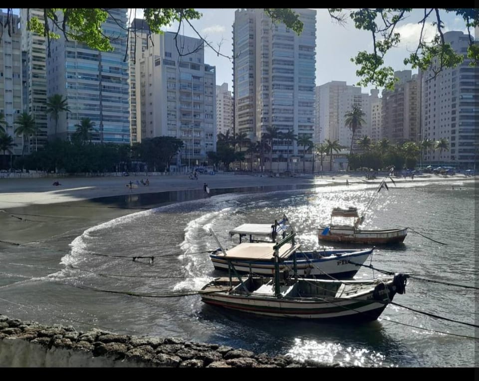 Casa próximo a praia da Astúrias House in State of São Paulo