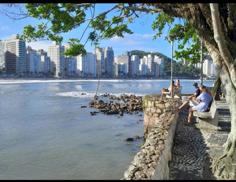Casa próximo a praia da Astúrias House in State of São Paulo