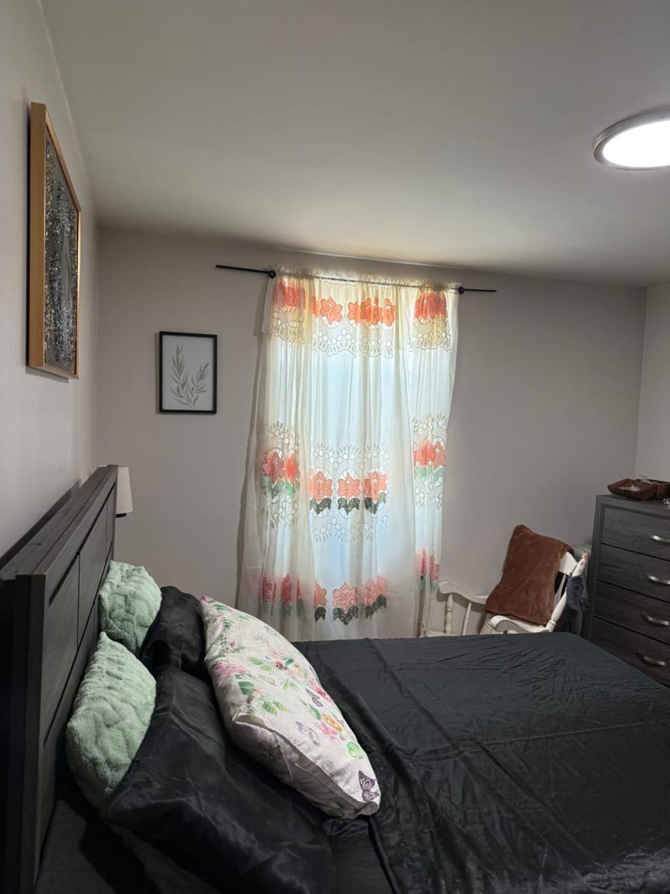 Private Room 15 Mins to Times Square NYC Vacation rental in North Bergen