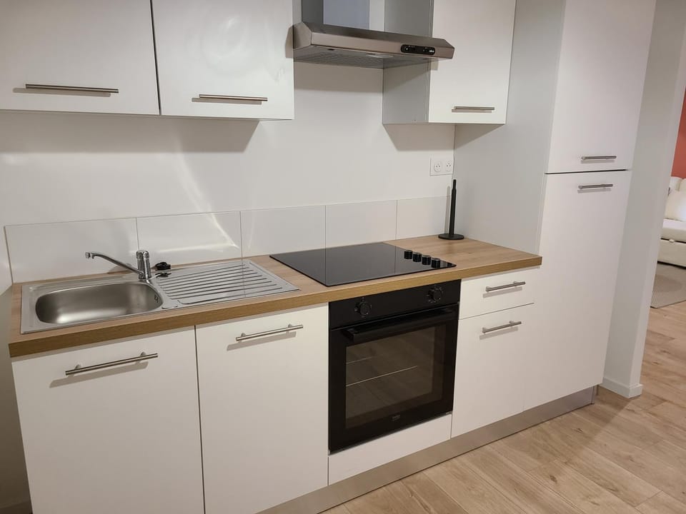 Kitchen or kitchenette, stove