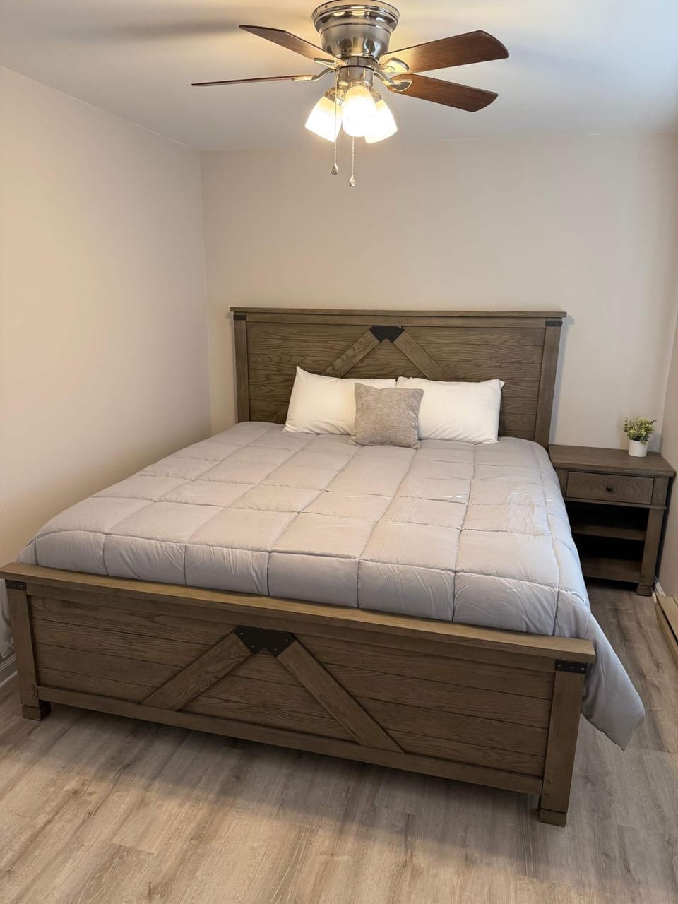 PSU 2br 2ba Townhome w Parking Near Campus Stadium House in Allegheny River