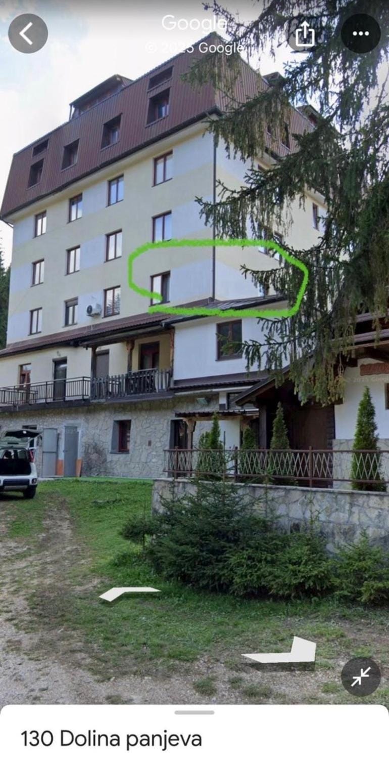 Day, Location