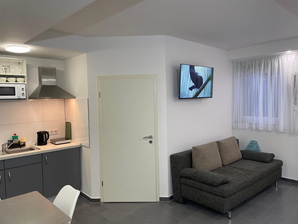 TV and multimedia, Seating area