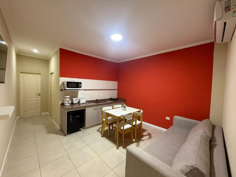 Kitchen or kitchenette, Living room