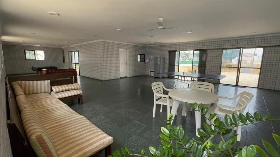 Apartamento Enseada - Condomínio Solar Casa Blanca Apartment in State of São Paulo