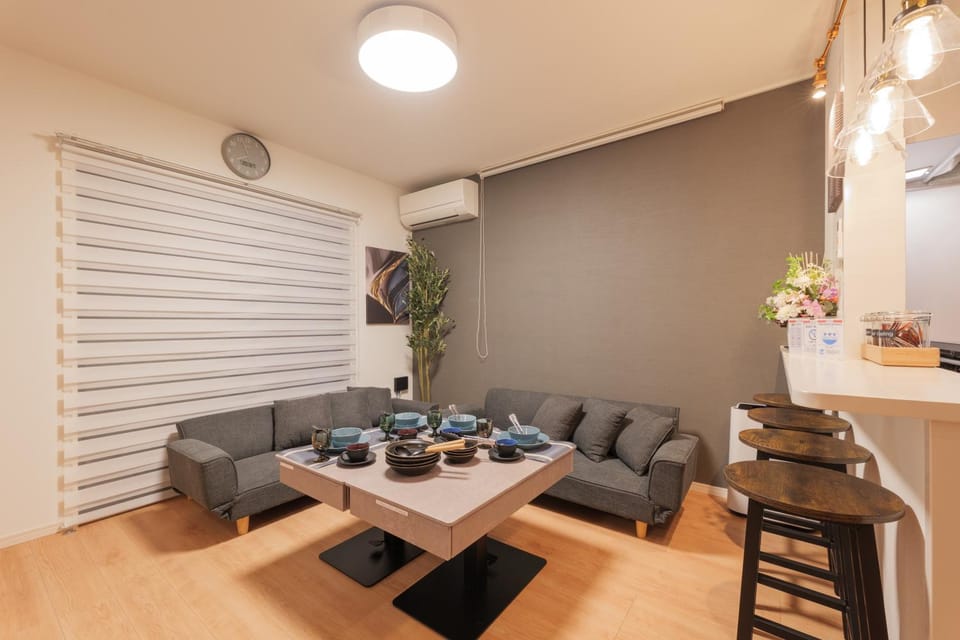 Living room, Dining area, air conditioner