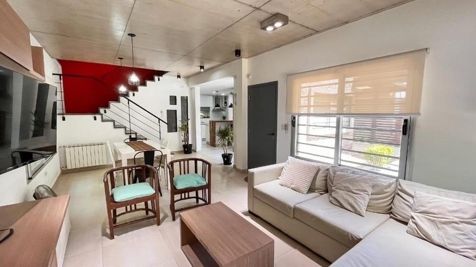 Casa Bouchard House in Buenos Aires Province