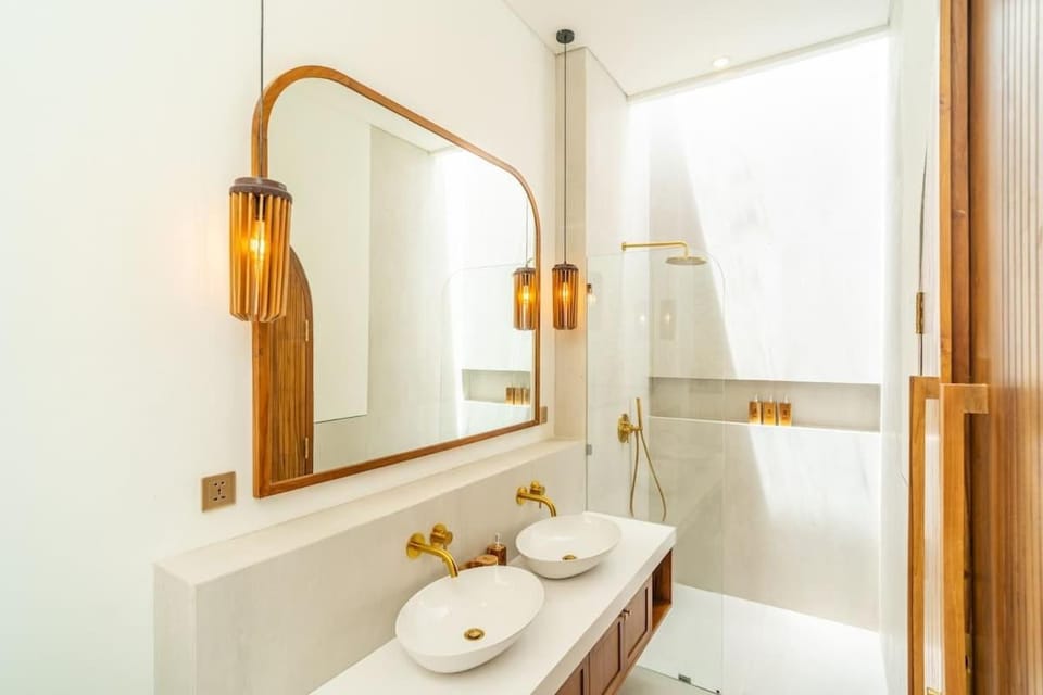 Heart of Bingin, 2BR Private Villa Tanea Villa in Bali