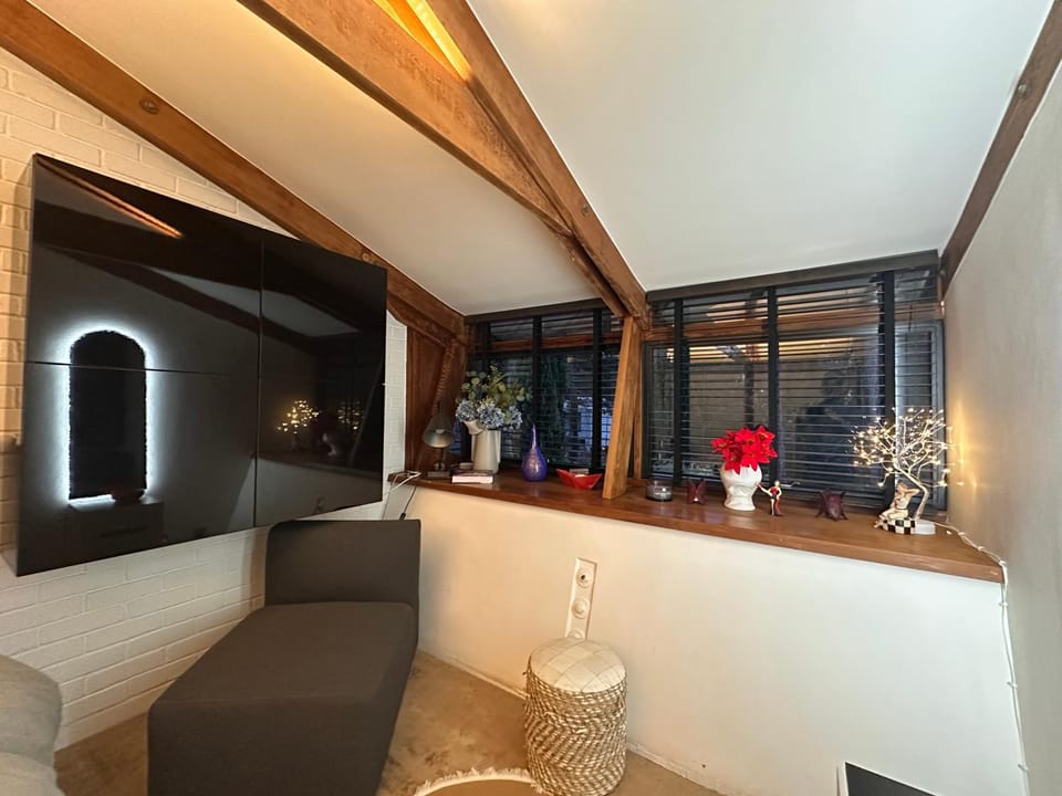 Luxury Double Room Vacation rental in Bromley